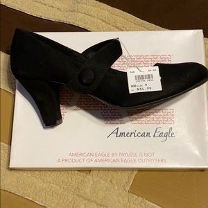 NEW American Eagle pump